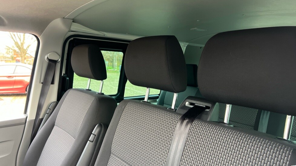 Used Volkswagen Transporter 2024 for sale - 76556801: Photo 17