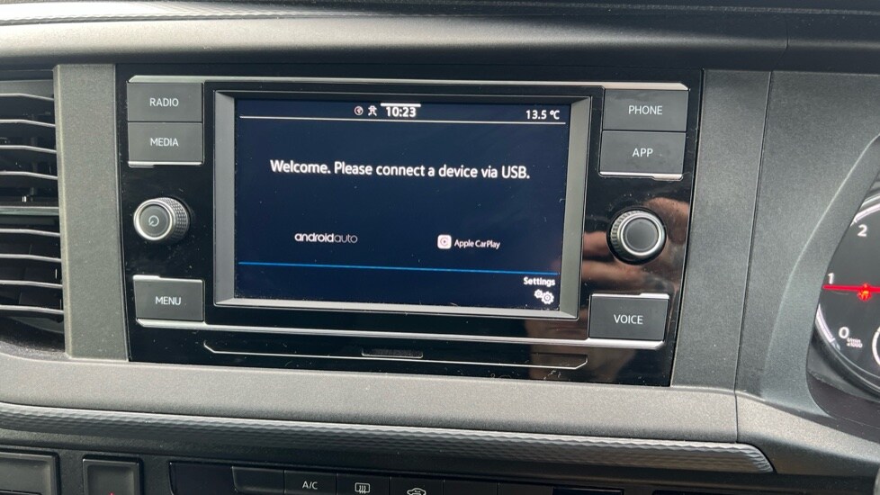 Used Volkswagen Transporter 2024 for sale - 76556801: Photo 26