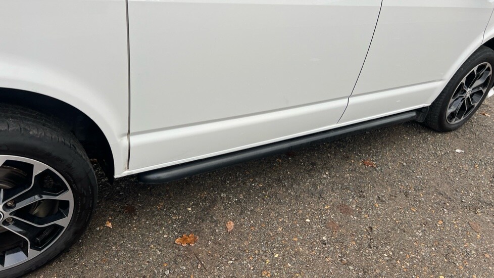 Used Volkswagen Transporter 2024 for sale - 76556801: Photo 44