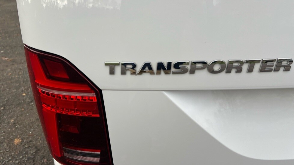 Used Volkswagen Transporter 2024 for sale - 76556801: Photo 47