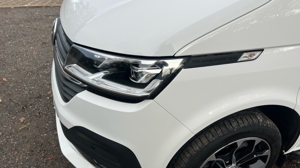 Used Volkswagen Transporter 2024 for sale - 76556801: Photo 51