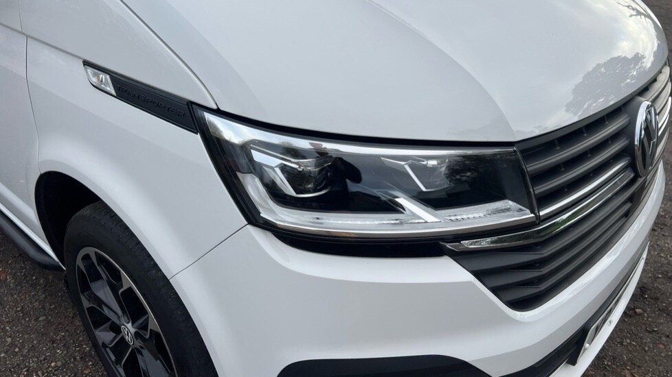 Used Volkswagen Transporter 2024 for sale - 76556801: Photo 53