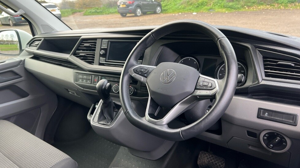 Used Volkswagen Transporter 2024 for sale - 76556801: Photo 6