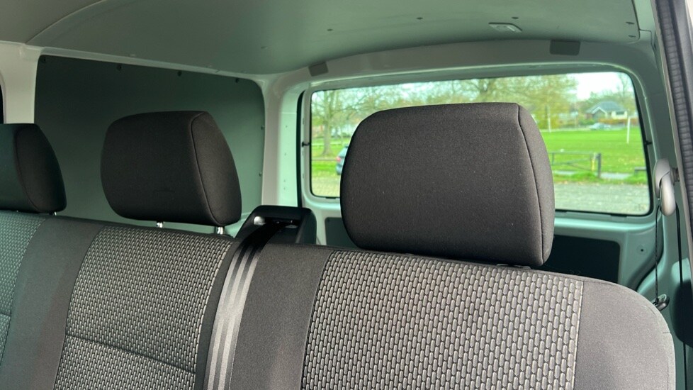 Used Volkswagen Transporter 2024 for sale - 76556801: Photo 9