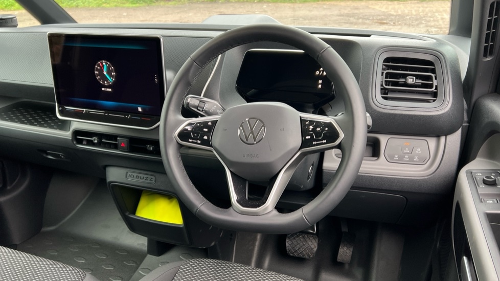 Used Volkswagen ID.Buzz 2025 for sale - 76428087: Photo 11