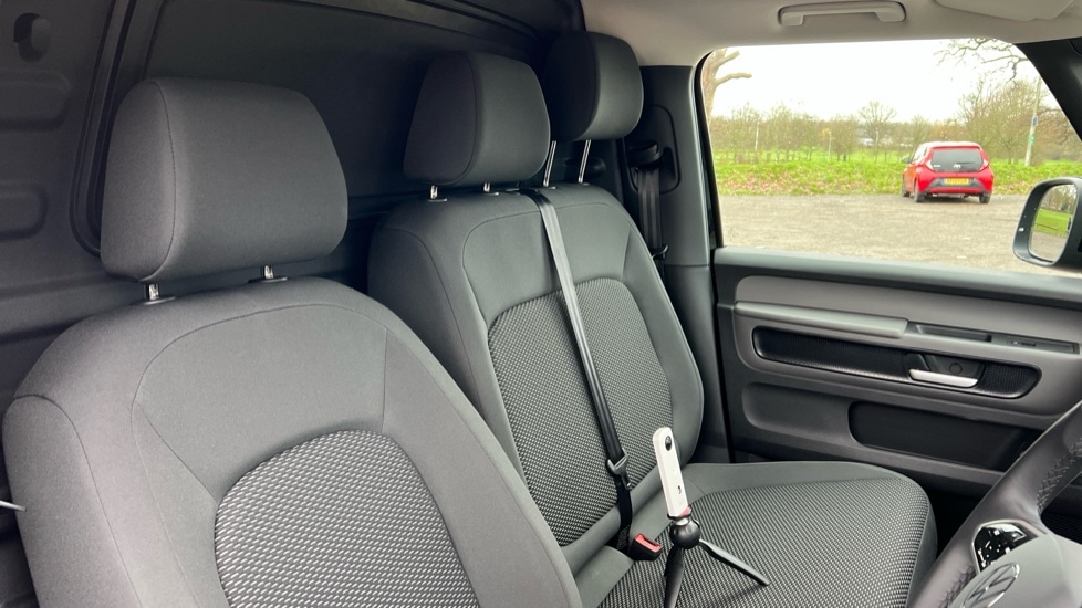 Used Volkswagen ID.Buzz 2025 for sale - 76428087: Photo 17