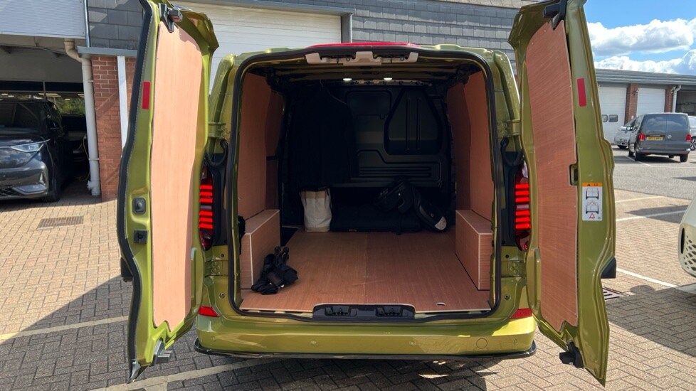 Used Volkswagen Transporter 2025 for sale - 76366461: Photo 10