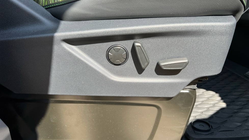 Used Volkswagen Transporter 2025 for sale - 76366461: Photo 37