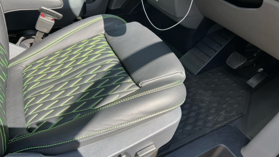 Used Volkswagen Transporter 2025 for sale - 76366461: Photo 39