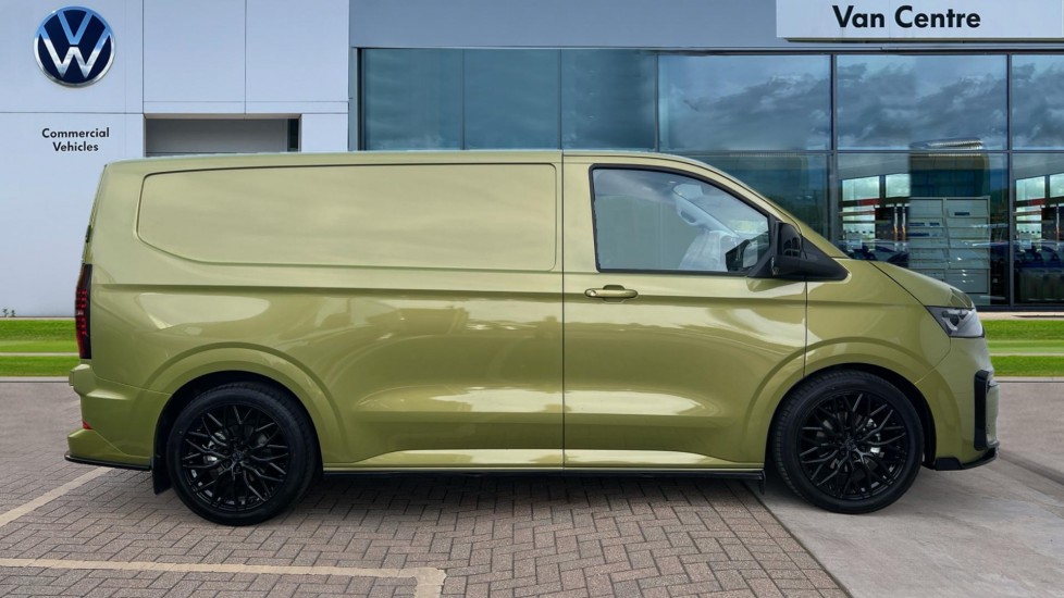 Used Volkswagen Transporter 2025 for sale - 76366461: Photo 4