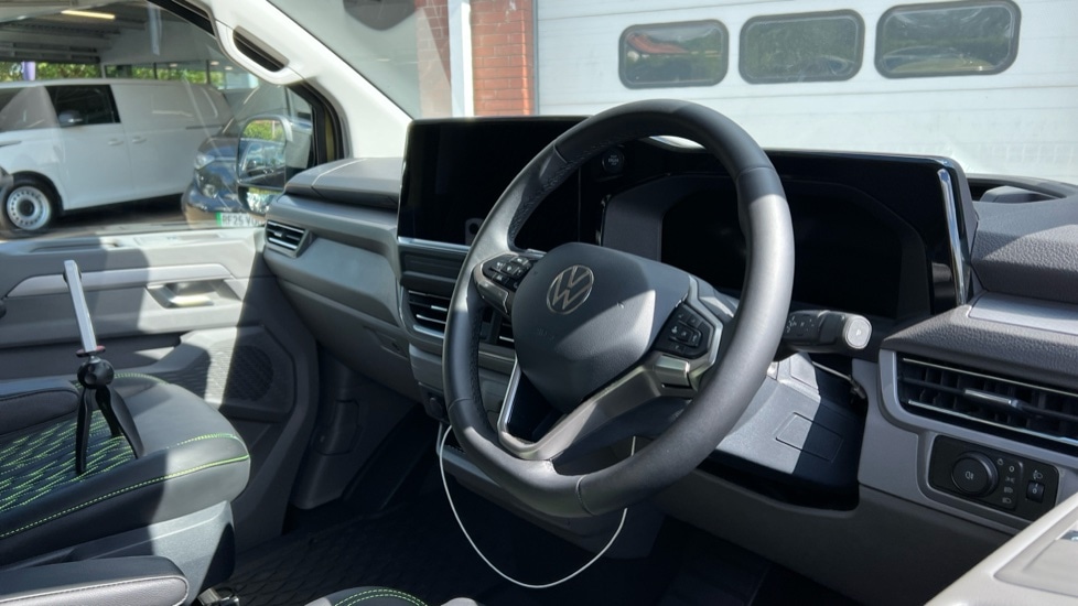 Used Volkswagen Transporter 2025 for sale - 76366461: Photo 6