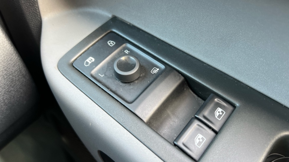 Used Volkswagen ID.Buzz 2023 for sale - 77010292: Photo 26