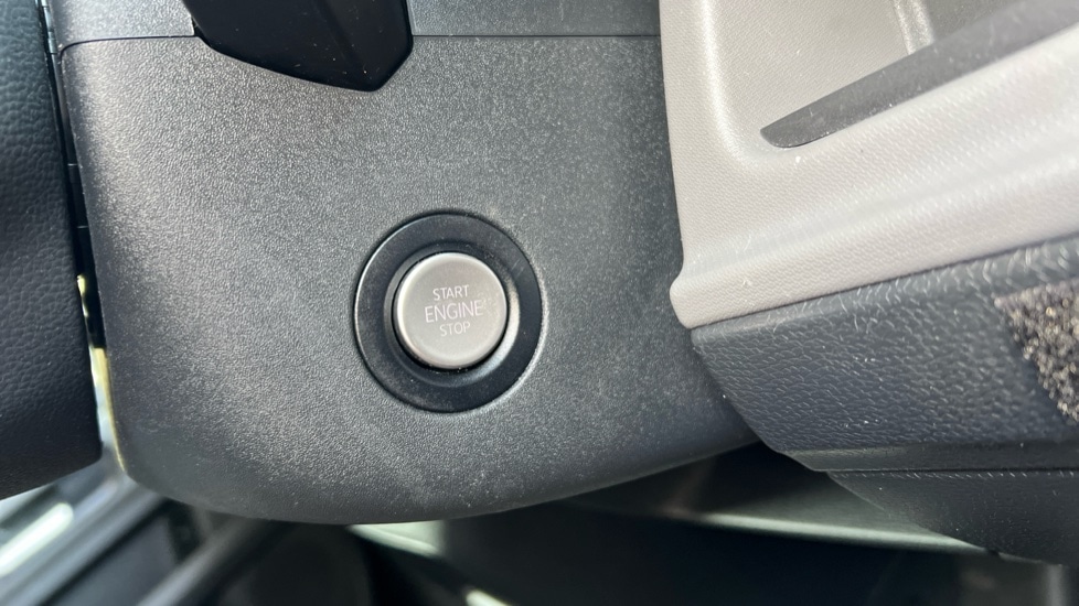 Used Volkswagen ID.Buzz 2023 for sale - 77010292: Photo 27