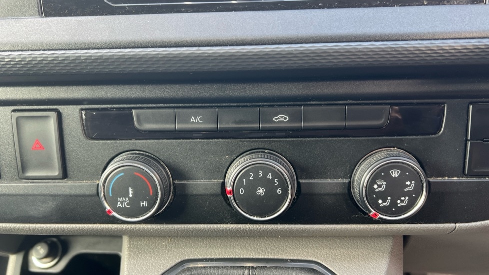 Used Volkswagen Transporter 2022 for sale - 76161537: Photo 13