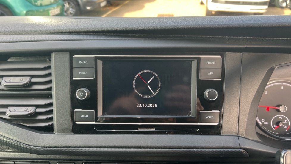 Used Volkswagen Transporter 2022 for sale - 76161537: Photo 16