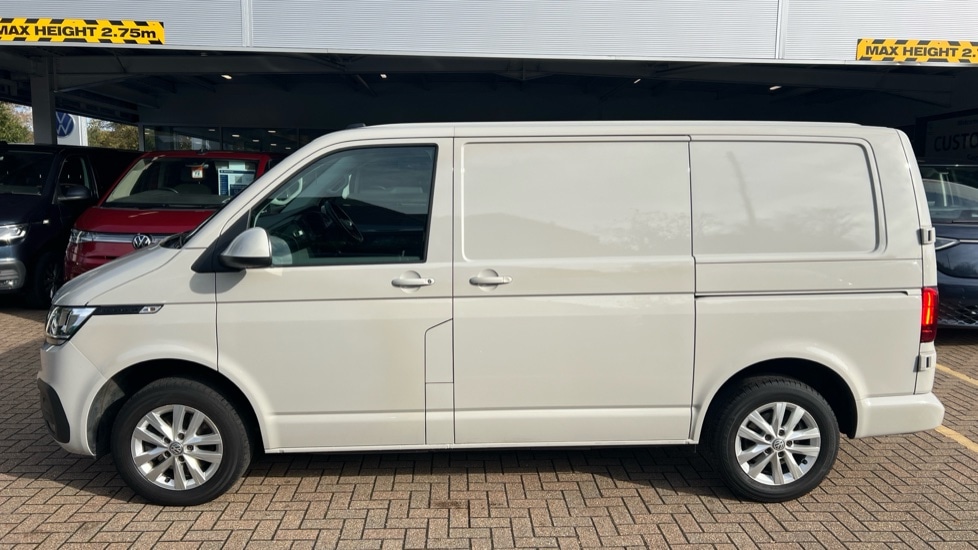 Used Volkswagen Transporter 2022 for sale - 76161537: Photo 18