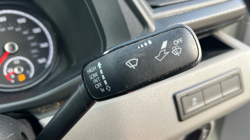 Used Volkswagen Transporter 2022 for sale - 76161537: Photo 24