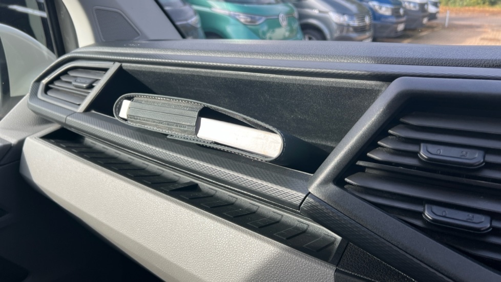 Used Volkswagen Transporter 2022 for sale - 76161537: Photo 37