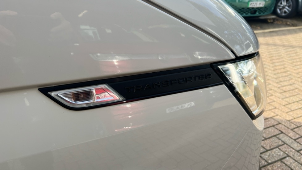 Used Volkswagen Transporter 2022 for sale - 76161537: Photo 40