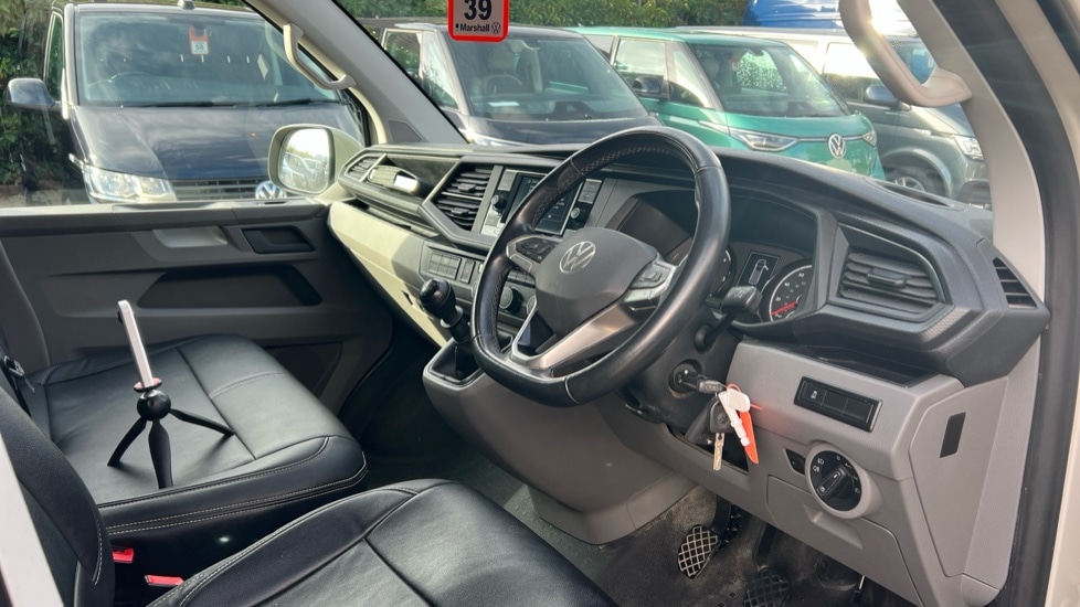 Used Volkswagen Transporter 2022 for sale - 76161537: Photo 6