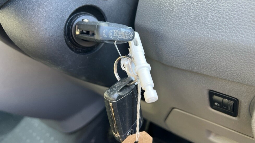 Used Volkswagen Transporter 2023 for sale - 75943261: Photo 21