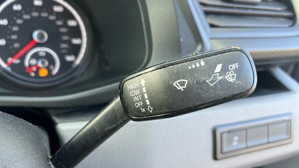 Used Volkswagen Transporter 2023 for sale - 75943261: Photo 29