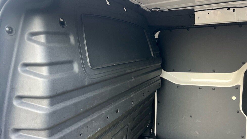 Used Volkswagen ID.Buzz 2025 for sale - 76475069: Photo 22