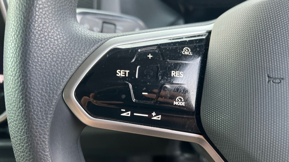 Used Volkswagen ID.Buzz 2025 for sale - 76475069: Photo 24