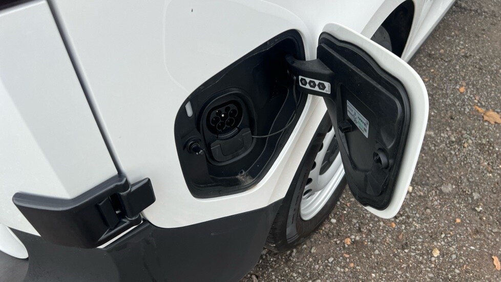 Used Volkswagen ID.Buzz 2025 for sale - 76475069: Photo 36