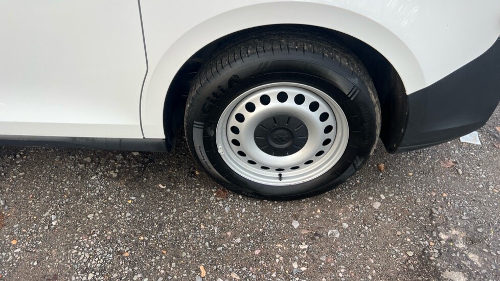 Used Volkswagen ID.Buzz 2025 for sale - 76475069: Photo 42