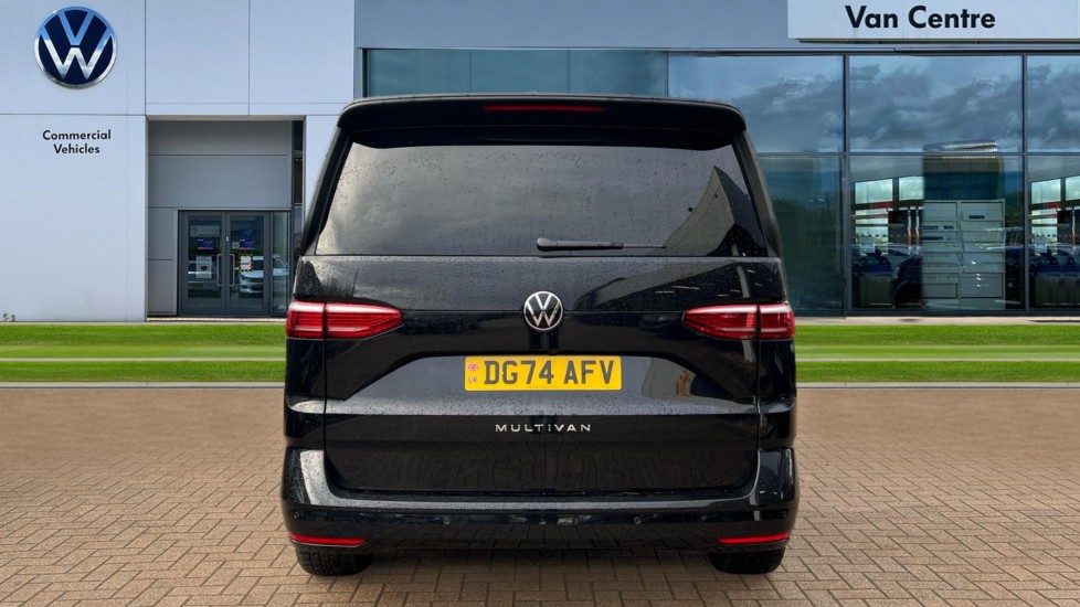 Used Volkswagen Multivan 2025 for sale - 76297571: Photo 7