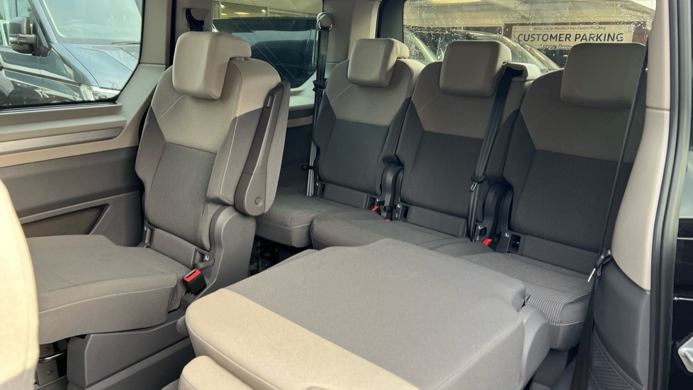 Used Volkswagen Multivan 2025 for sale - 76297571: Photo 9