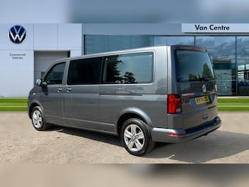 Used Volkswagen Transporter Shuttle 2024 for sale - 75534402: Photo