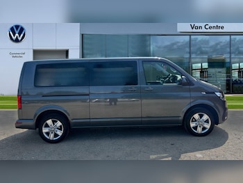 Used Volkswagen Transporter Shuttle 2024 for sale - 75534402: Photo