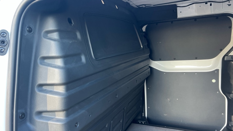 Used Volkswagen ID.Buzz 2023 for sale - 76475190: Photo 22