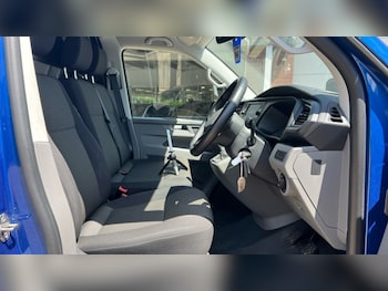 Used Volkswagen Transporter 2024 for sale - 75467408: Photo