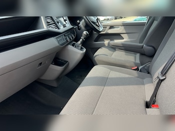 Used Volkswagen Transporter 2021 for sale - 76208928: Photo
