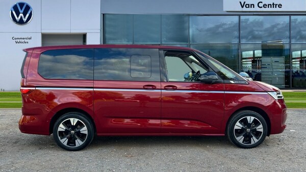 Used Volkswagen Multivan 2025 for sale - 76161430: Photo 4