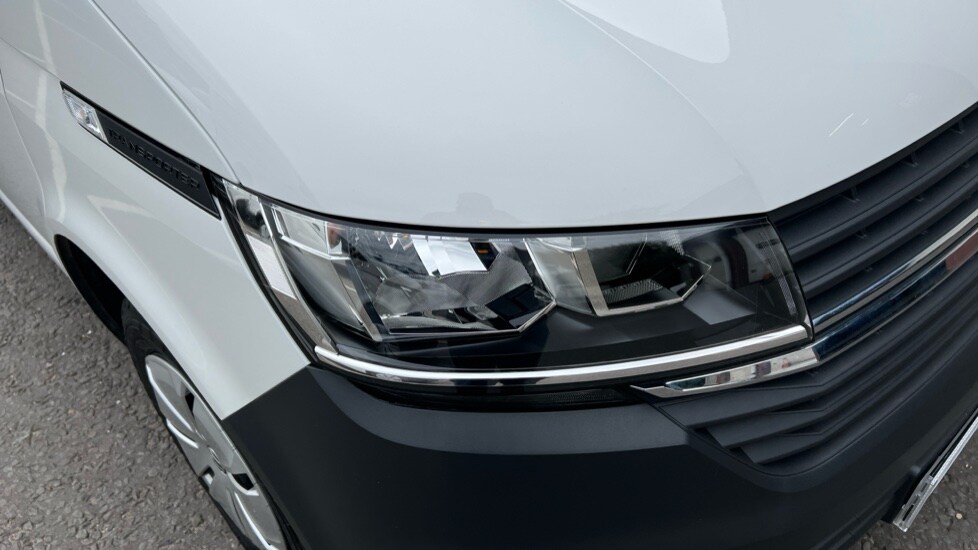 Used Volkswagen Transporter 2024 for sale - 76474992: Photo 42