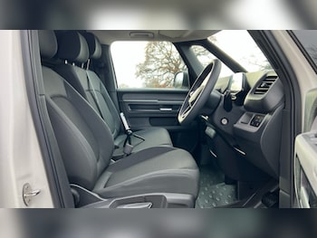 Used Volkswagen ID.Buzz 2025 for sale - 76817767: Photo