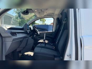 Used Volkswagen Transporter 2025 for sale - 75602804: Photo