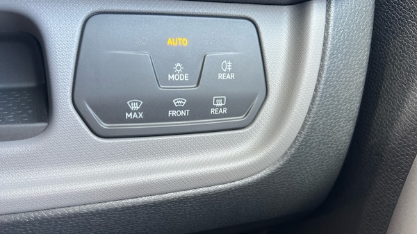 Used Volkswagen ID.Buzz 2025 for sale - 75468111: Photo 37