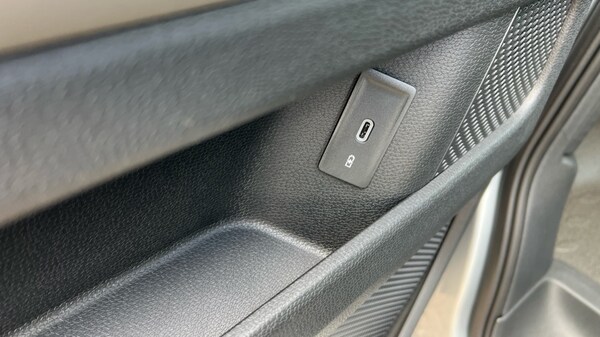 Used Volkswagen ID.Buzz 2025 for sale - 75468111: Photo 54