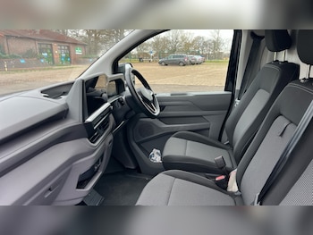 Used Volkswagen Transporter 2025 for sale - 76788268: Photo