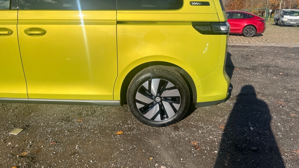 Used Volkswagen ID.Buzz 2025 for sale - 76474922: Photo 5