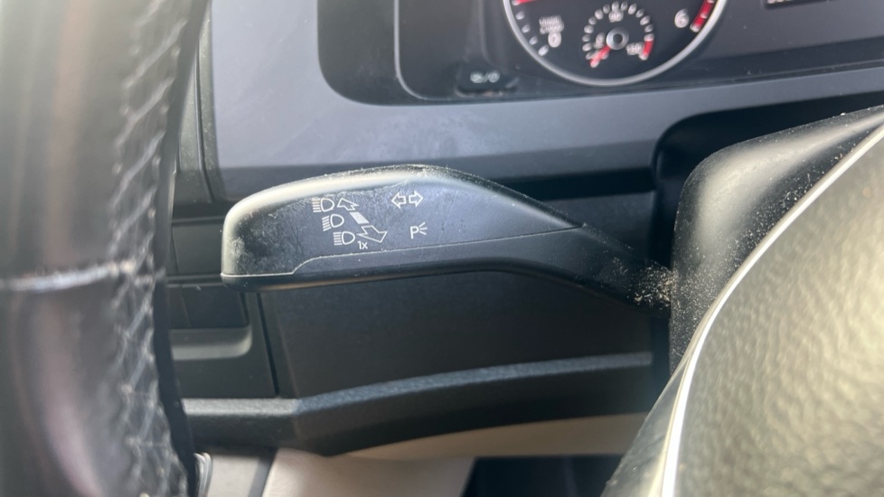 Used Volkswagen Transporter 2018 for sale - 76773250: Photo 29