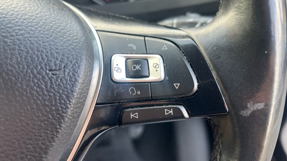 Used Volkswagen Transporter 2018 for sale - 76428055: Photo 25