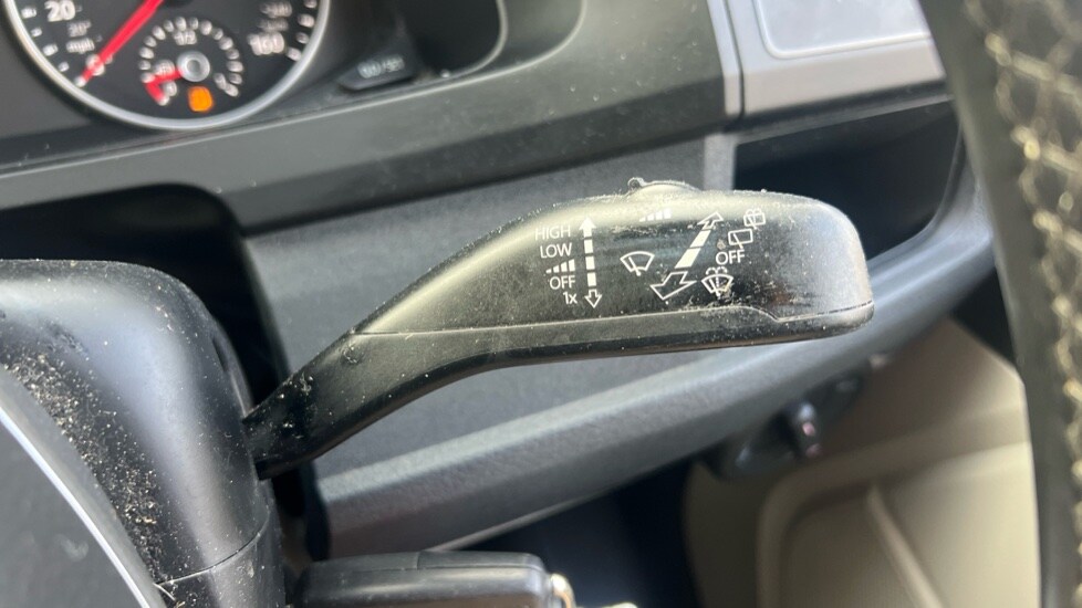 Used Volkswagen Transporter 2018 for sale - 76428055: Photo 27