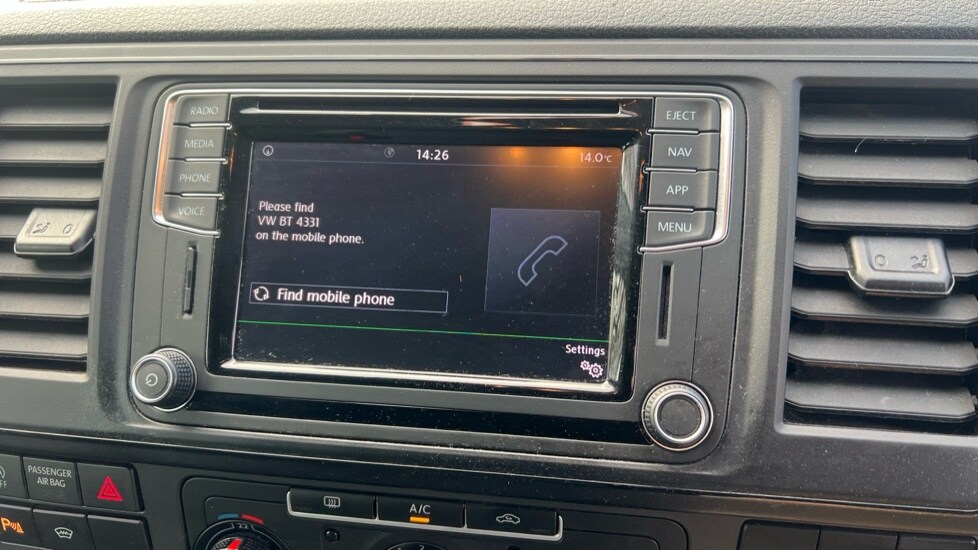 Used Volkswagen Transporter 2018 for sale - 76428055: Photo 32