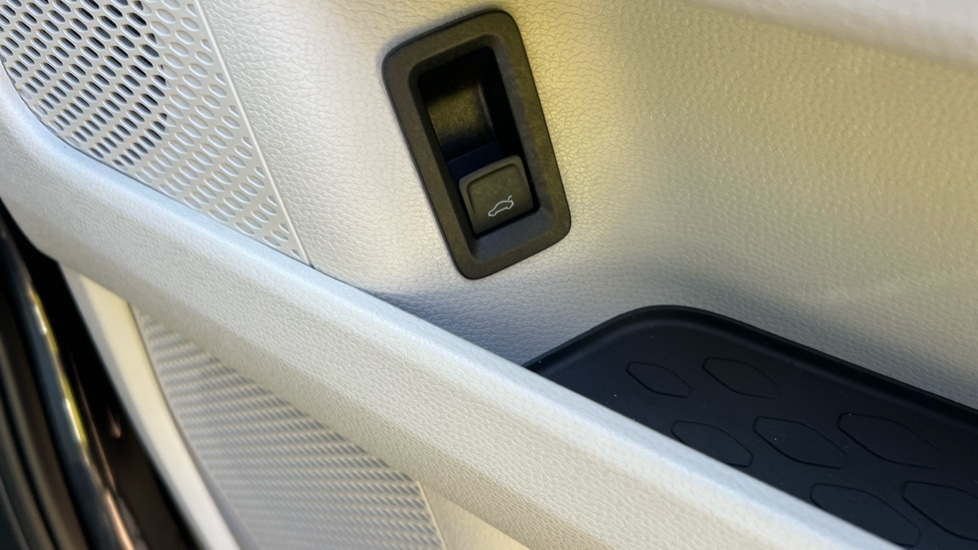 Used Volkswagen ID-Buzz 2025 for sale - 76074502: Photo 48